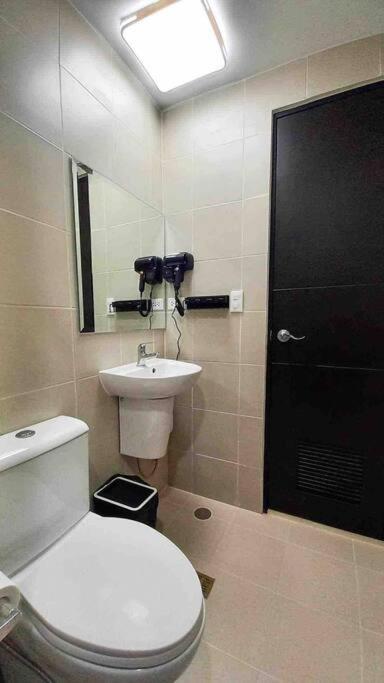1Br With Extra Room At One Regis- Megaworld Bacolod Eksteriør billede