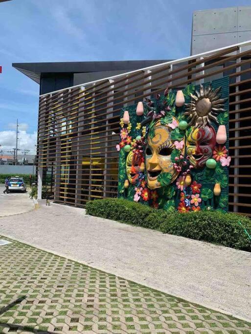 1Br With Extra Room At One Regis- Megaworld Bacolod Eksteriør billede